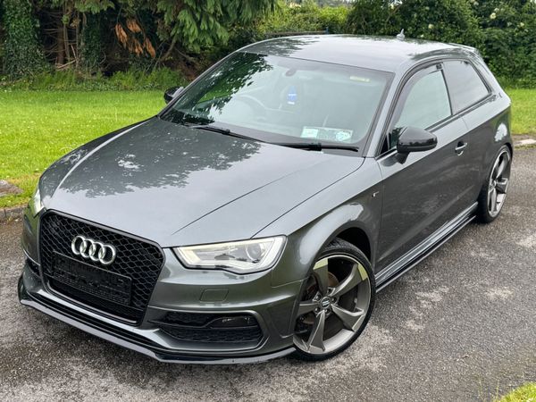 Audi A3 Hatchback, Diesel, 2015, Grey