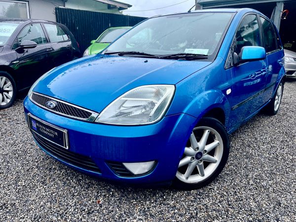 Ford Fiesta Hatchback, Petrol, 2005, Blue