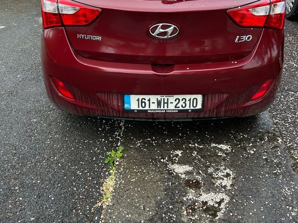 Hyundai i30 Hatchback, Diesel, 2016, Red