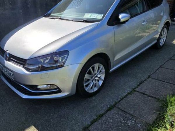 Volkswagen Polo Hatchback, Petrol, 2015, Silver
