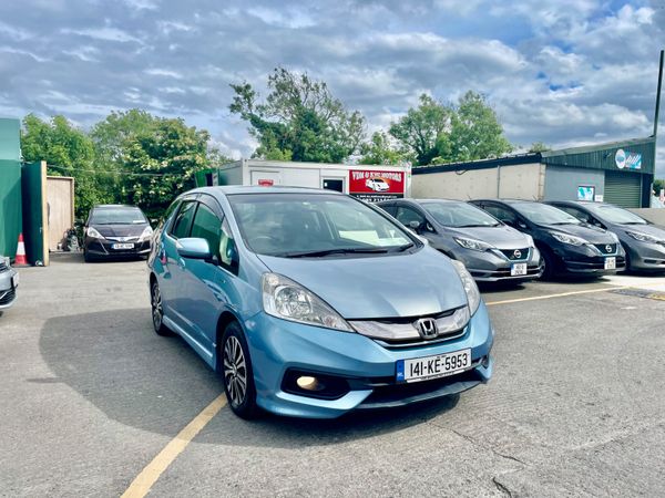 Honda Shuttle Estate, Petrol Hybrid, 2014, Blue