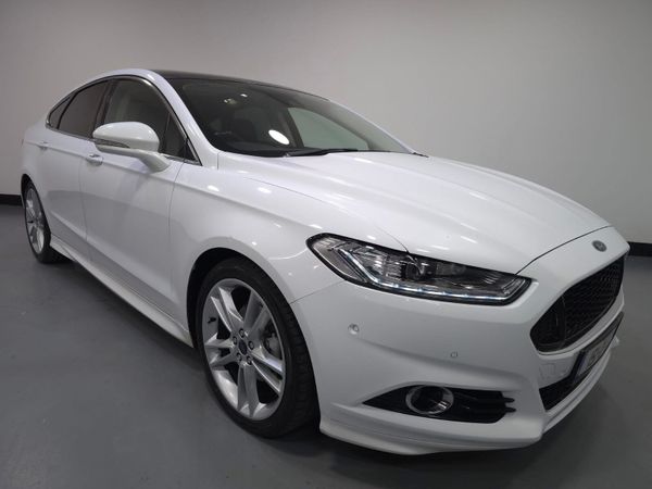 Ford Mondeo Hatchback, Diesel, 2015, White