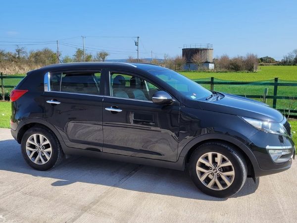 Kia Sportage SUV, Diesel, 2015, Black