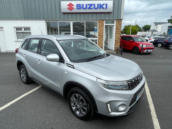 Suzuki Vitara SUV, Petrol, 2021, Grey