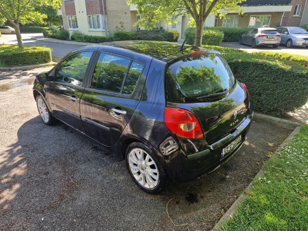 Renault Clio Hatchback, Diesel, 2009, Black