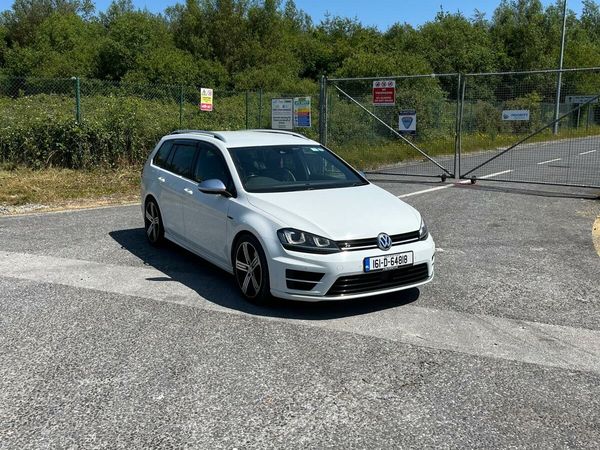 Volkswagen Golf Estate, Petrol, 2016, White