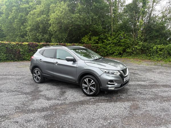 Nissan Qashqai SUV, Diesel, 2018, Grey
