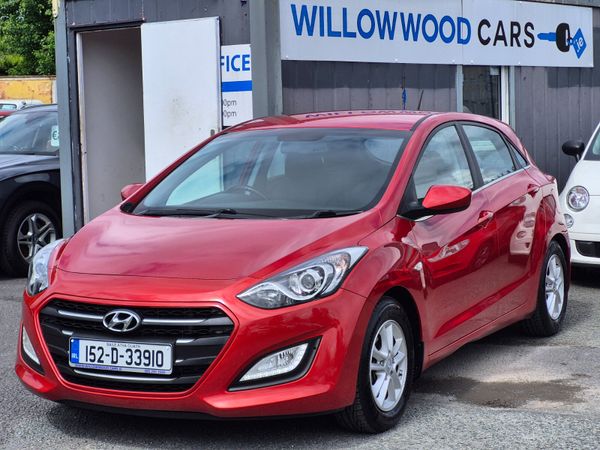 Hyundai i30 Hatchback, Diesel, 2015, Red