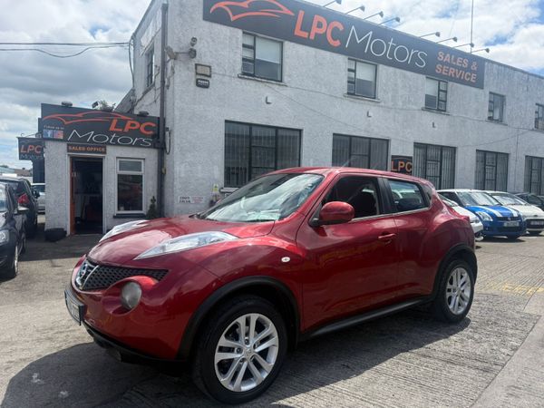 Nissan Juke SUV, Diesel, 2014, Red