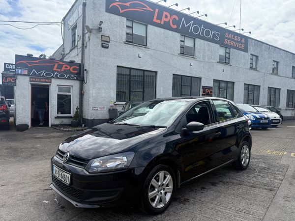 Volkswagen Polo Hatchback, Petrol, 2014, Black