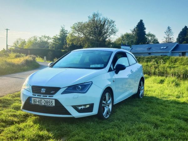 SEAT Ibiza MPV, Petrol, 2016, White