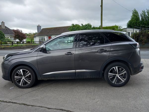 Peugeot 3008 MPV, Petrol, 2021, Grey