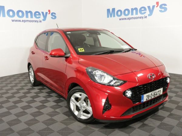 Hyundai i10 Hatchback, Petrol, 2021, Red
