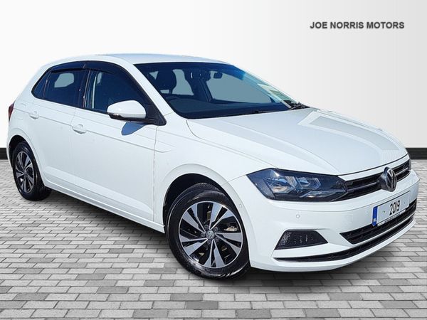 Volkswagen Polo Hatchback, Petrol, 2019, White