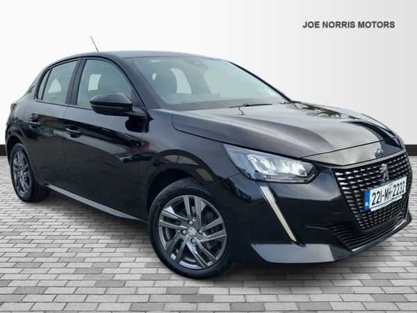 Peugeot 208 Hatchback, Diesel, 2022, Black