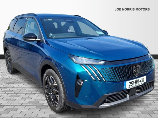 Peugeot 5008 SUV, Petrol Hybrid, 2025, Blue
