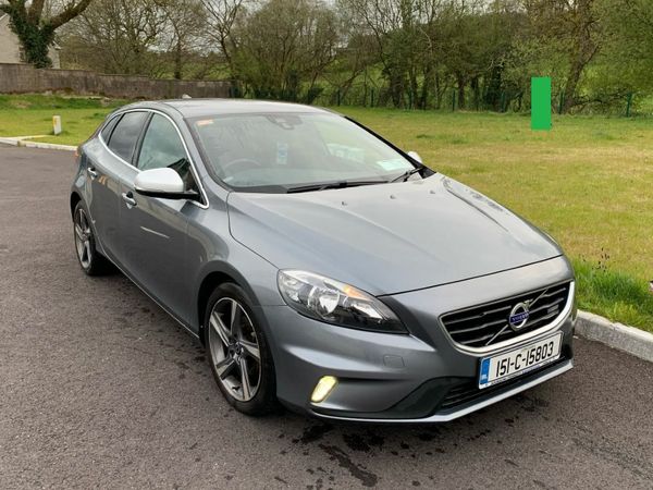 Volvo V40 Hatchback, Diesel, 2015, Grey