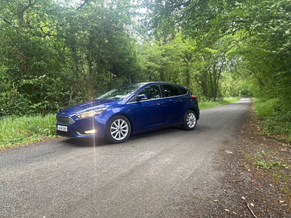 Ford Focus Hatchback, Diesel, 2016, Blue