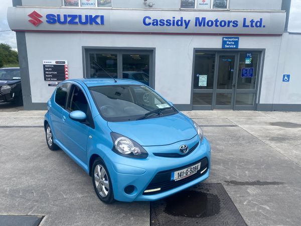 Toyota Aygo Hatchback, Petrol, 2014, Blue