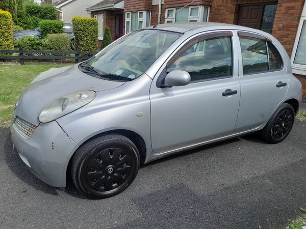 Nissan Other Hatchback, Petrol, 2005, Silver