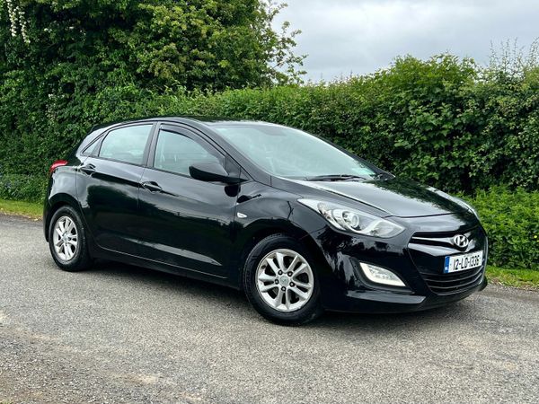 Hyundai i30 Hatchback, Diesel, 2012, Black
