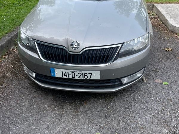 Skoda Rapid Hatchback, Petrol, 2014, Beige