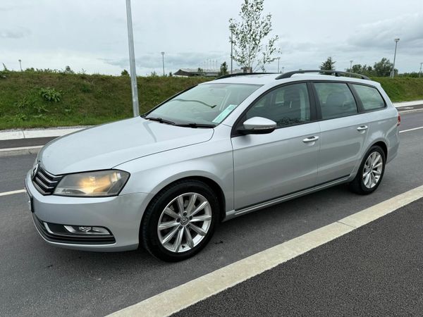 Volkswagen Passat Estate, Diesel, 2011, Silver