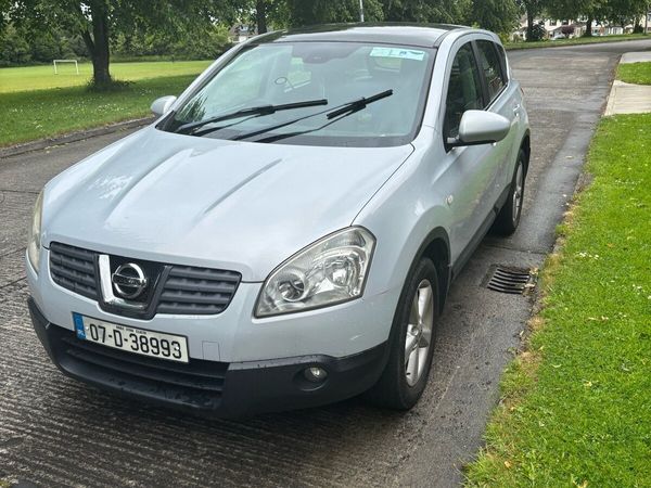 Nissan Qashqai Hatchback, Petrol, 2007, Silver