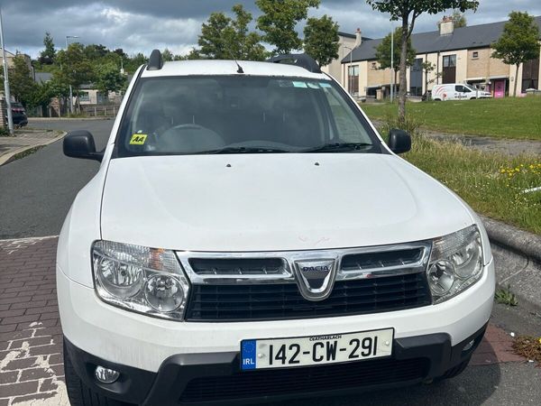 Dacia Duster SUV, Diesel, 2014, White