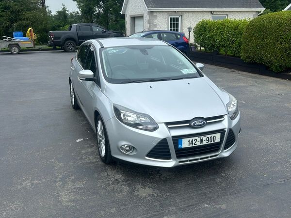 Ford Focus Hatchback, Diesel, 2014, Grey