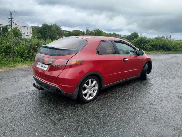 Honda Civic Hatchback, Diesel, 2008, Red