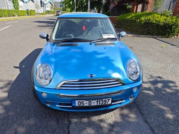Mini One Hatchback, Petrol, 2005, Blue
