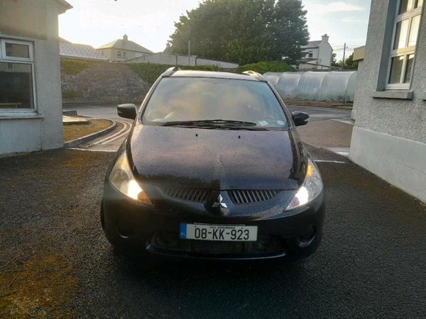 Mitsubishi Grandis MPV, Diesel, 2008, Black