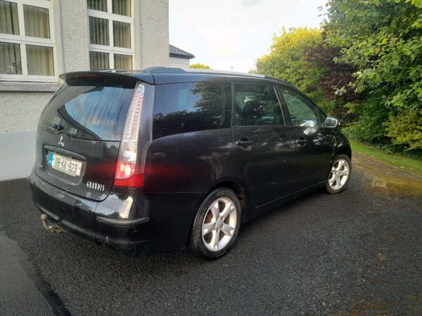 Mitsubishi Grandis MPV, Diesel, 2008, Black