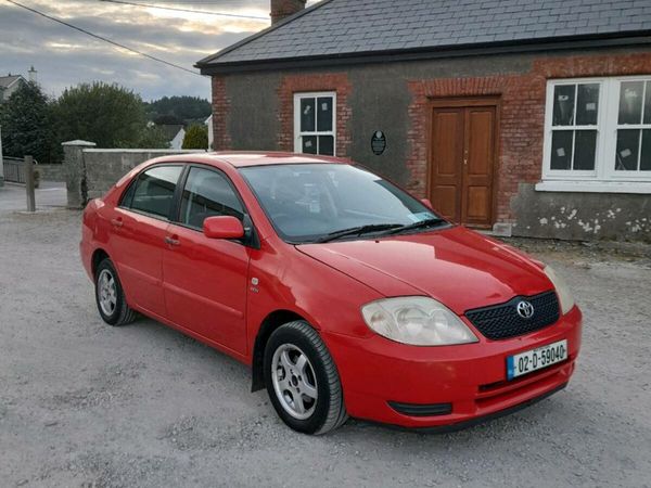 Toyota Corolla Saloon, Petrol, 2002, Red