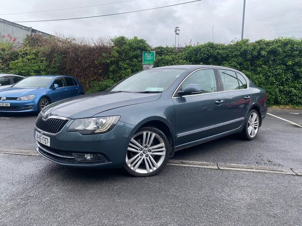 Skoda Superb Saloon, Diesel, 2014, Grey