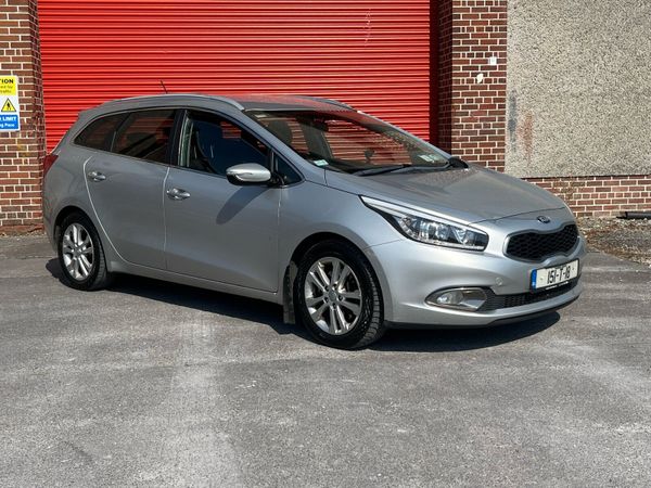 Kia Ceed Estate/Jeep, Diesel, 2015, Silver