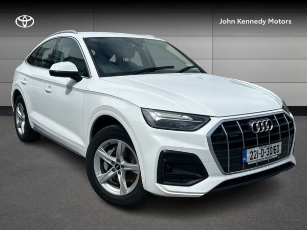 Audi Q5 Hatchback, Petrol Plug-in Hybrid, 2022, White