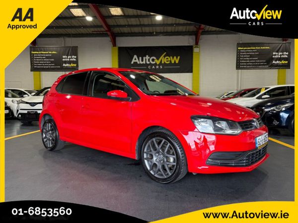 Volkswagen Polo Hatchback, Petrol, 2015, Red