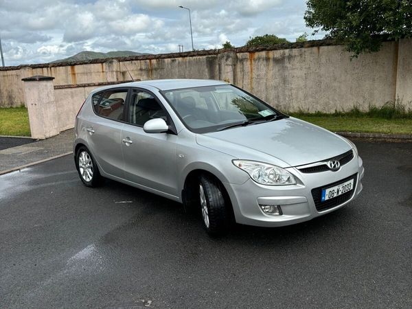 Hyundai i30 Hatchback, Petrol, 2008, Silver