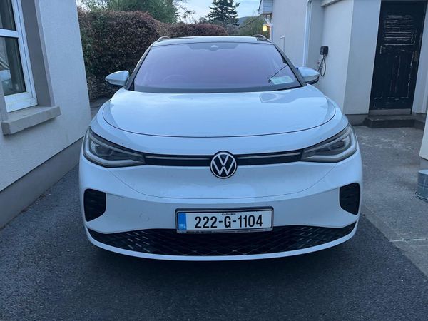 Volkswagen ID.4 Estate, Electric, 2022, White