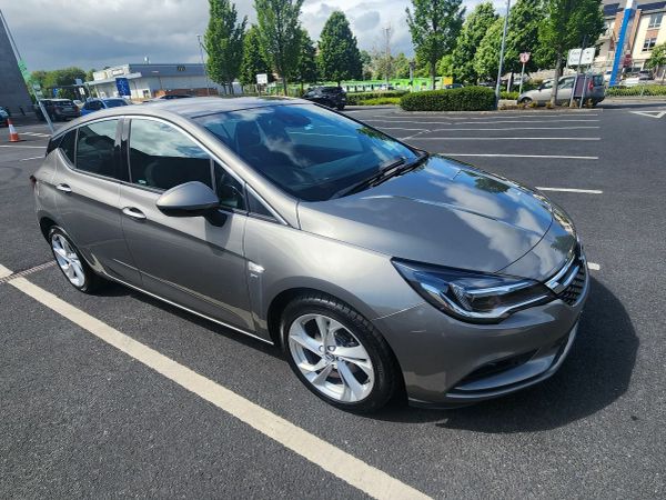 Opel Astra Hatchback, Diesel, 2017, Brown