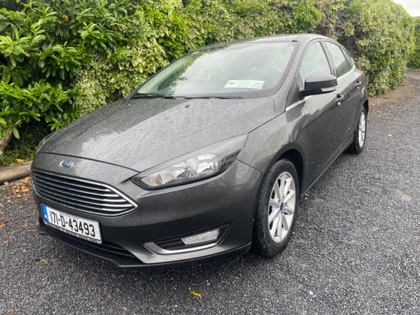 Ford Focus Hatchback, Petrol, 2017, Grey