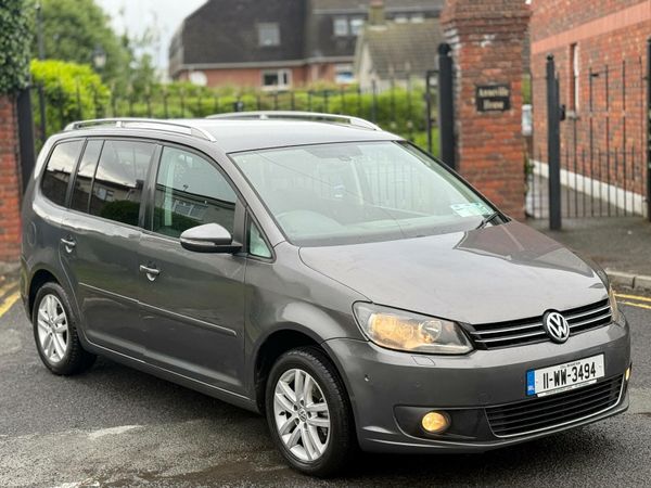 Volkswagen Touran MPV, Diesel, 2011, Grey