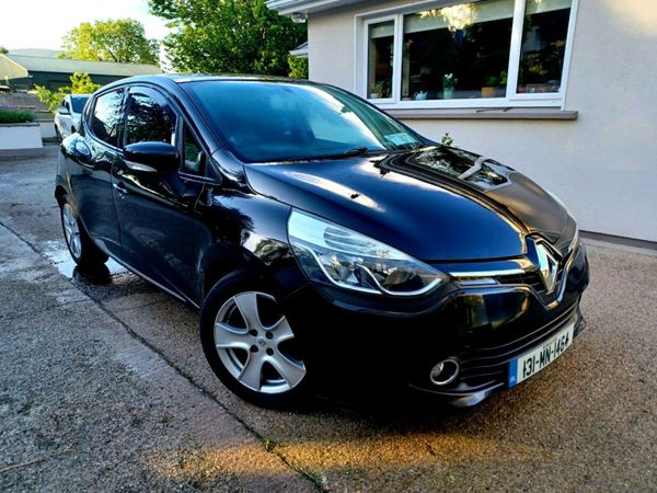 Renault Clio Hatchback, Diesel, 2013, Black
