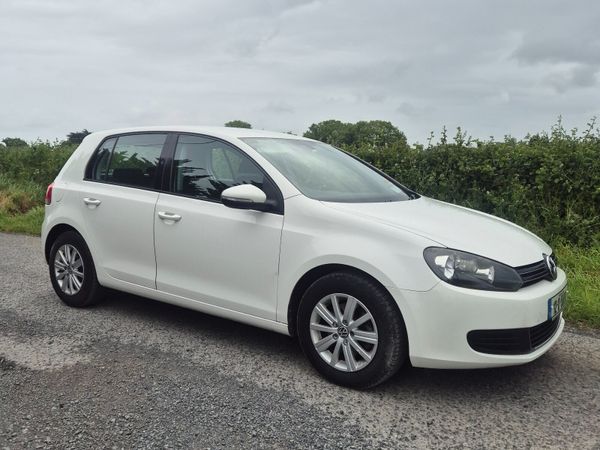 Volkswagen Golf Hatchback, Petrol, 2012, White
