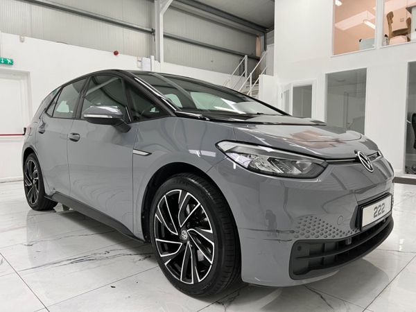 Volkswagen ID.3 Hatchback, Electric, 2022, Grey
