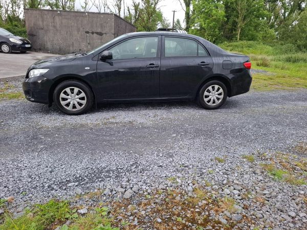Toyota Corolla Saloon, Petrol, 2007, Black