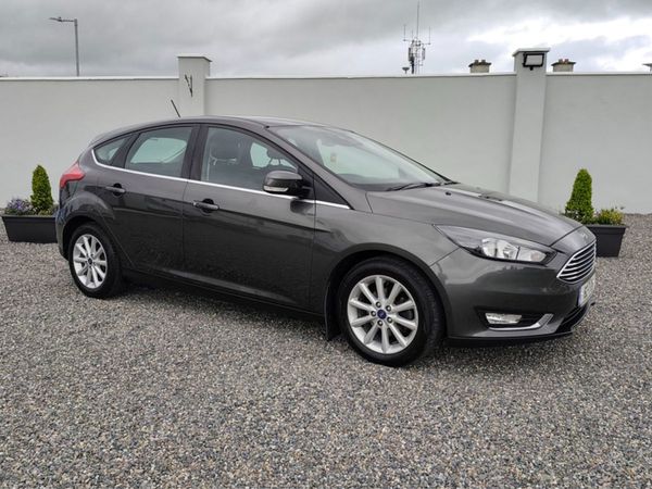 Ford Focus Hatchback, Diesel, 2018, Grey