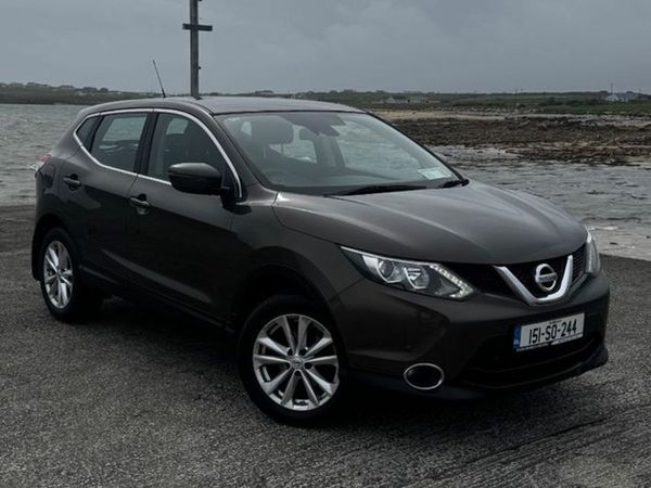 Nissan Qashqai MPV, Diesel, 2015, Brown